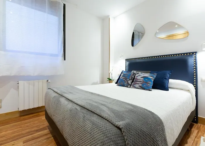 Unamuno By Living Apartment