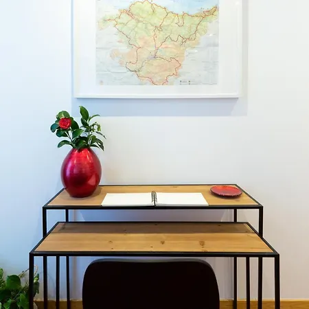 Apartment Unamuno By Living